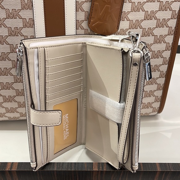 MICHAEL KORS LARGE DOUBLE ZIP WRISTLET wallet, clutch, - Picture 12 of 16